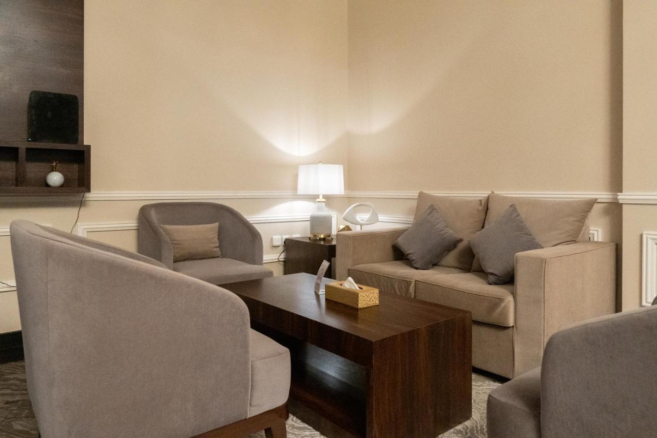 Апартаменты Dyafa Luxury Эль-Хубар Экстерьер фото