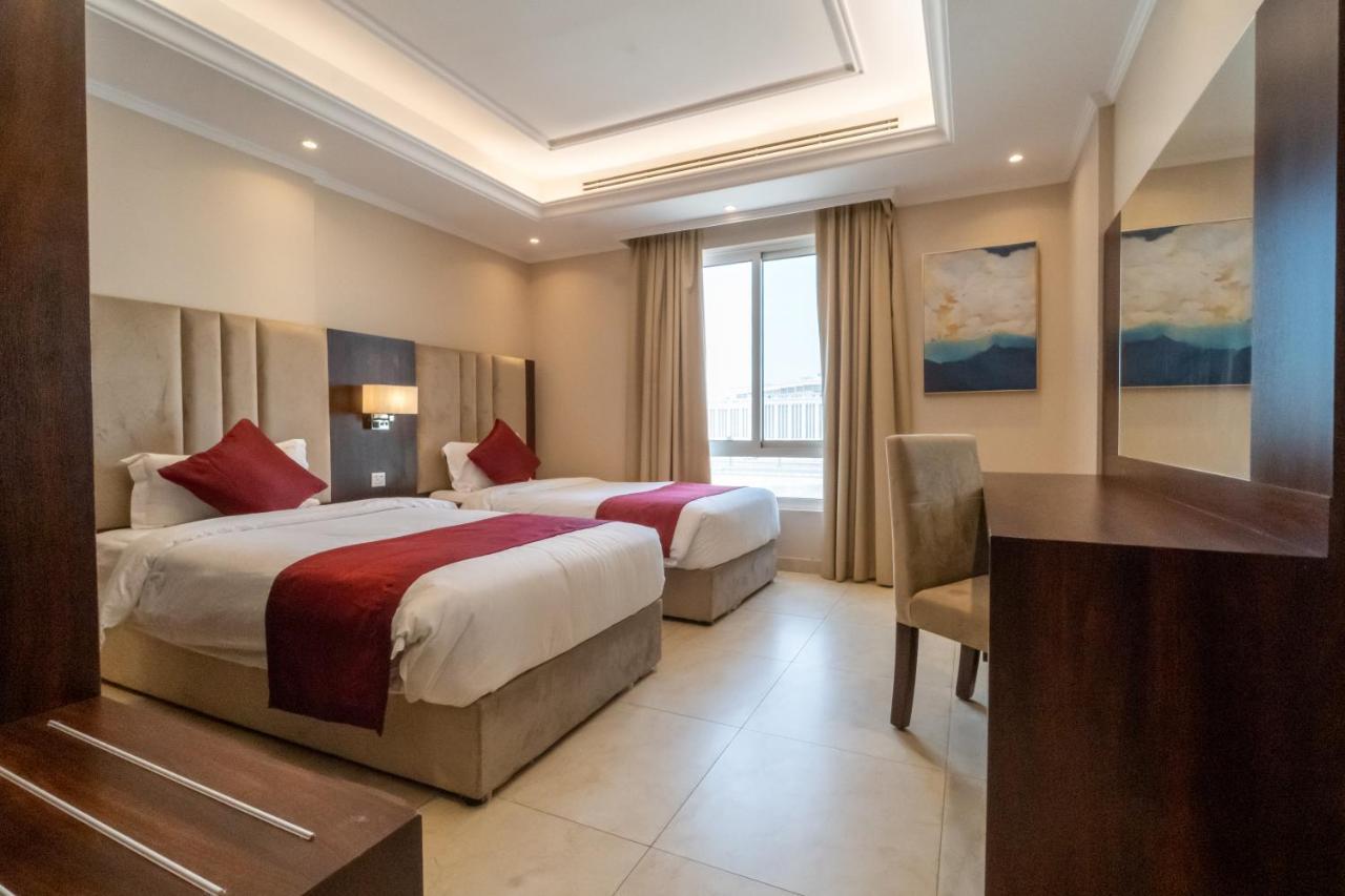 Апартаменты Dyafa Luxury Эль-Хубар Экстерьер фото